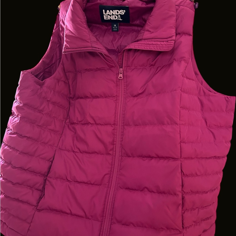 Lands' End Women's Magenta Puffer Vest